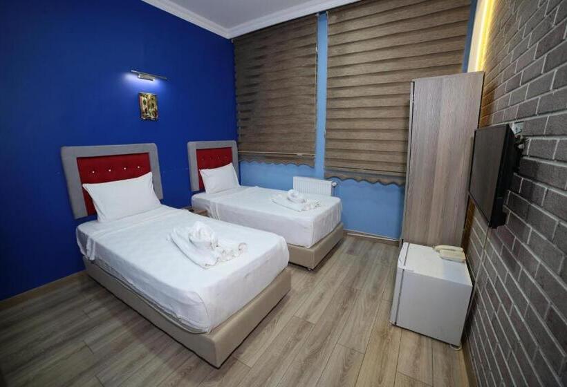 标准间, Taksim Park