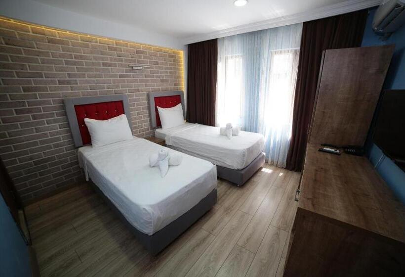 标准间, Taksim Park