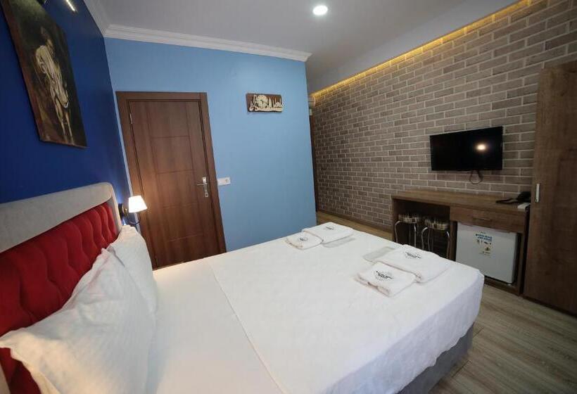 标准间, Taksim Park