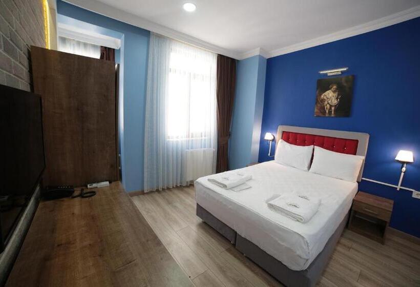 标准间, Taksim Park