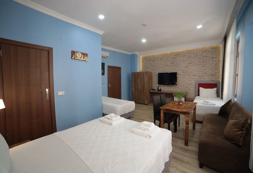 家庭间, Taksim Park