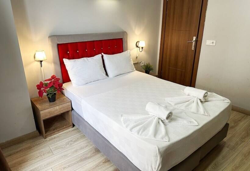 标准间, Taksim Park