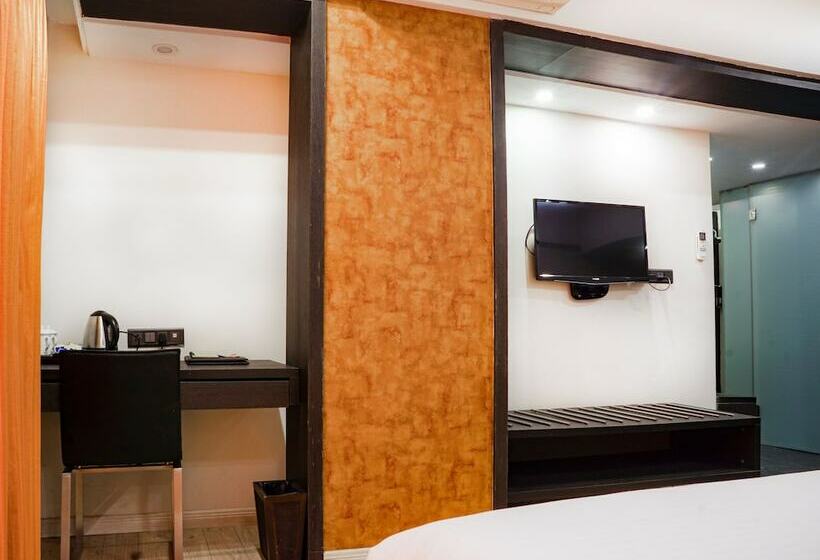 Chambre Executive, Tansha Comfort Regency