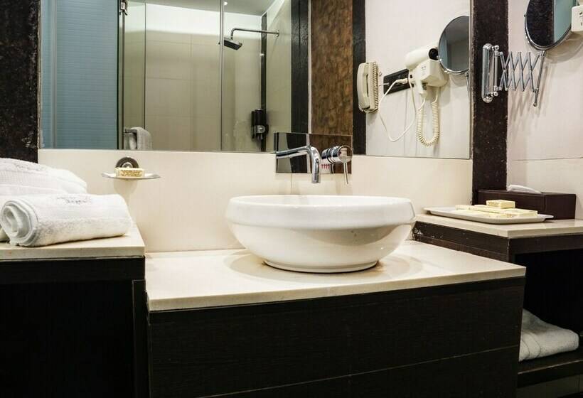 Chambre Executive, Tansha Comfort Regency