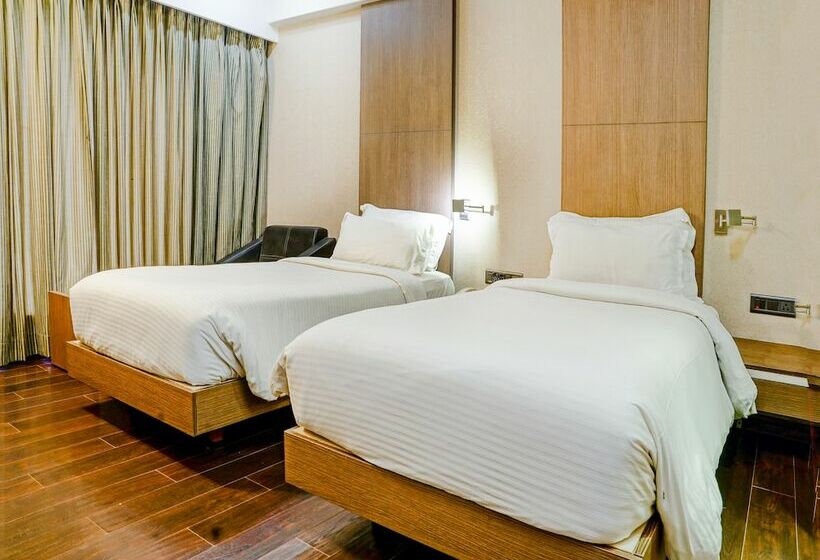 Chambre Affaires, Tansha Comfort Regency