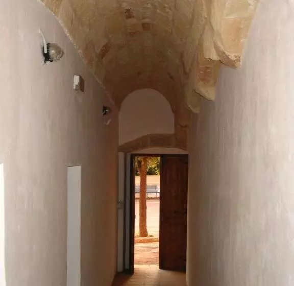 اتاق اکونومی, Terra Di Leuca