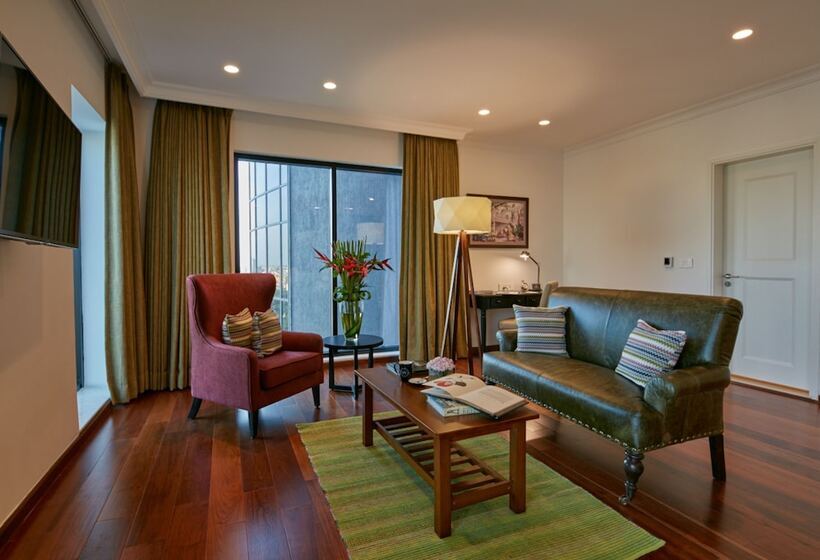 اتاق استاندارد, The Waverly Hotel & Residences