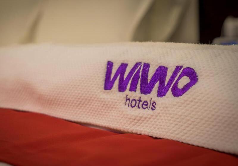 اتاق لوکس سه تخته, Wiwo Hotels