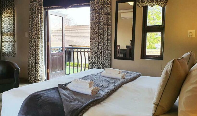 디럭스 룸, Accolades Boutique Venue