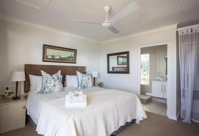キングサイズベッドのスタンダードルーム, Ocean Watch Guesthouse