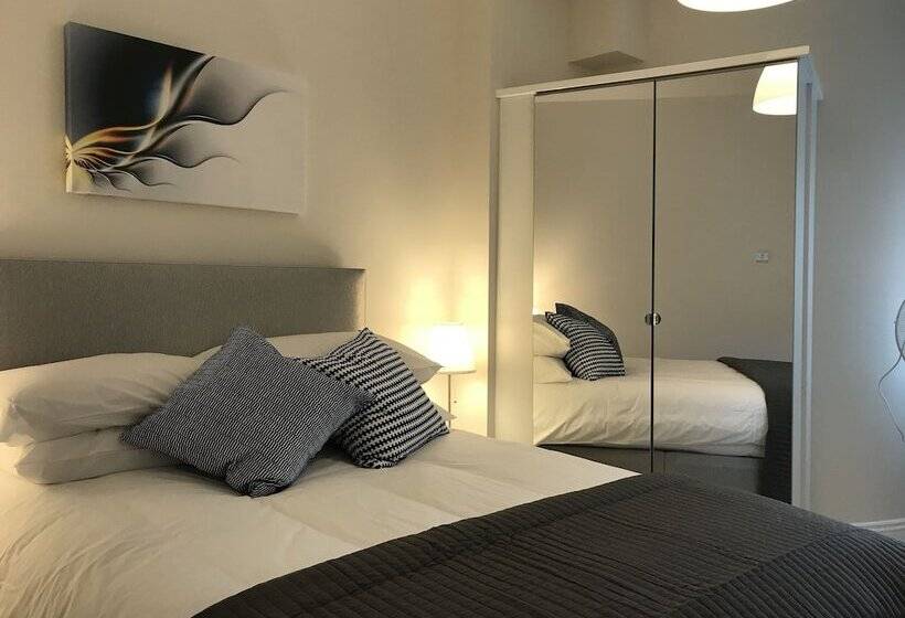 带1个卧室的经典公寓, Shq Apartments