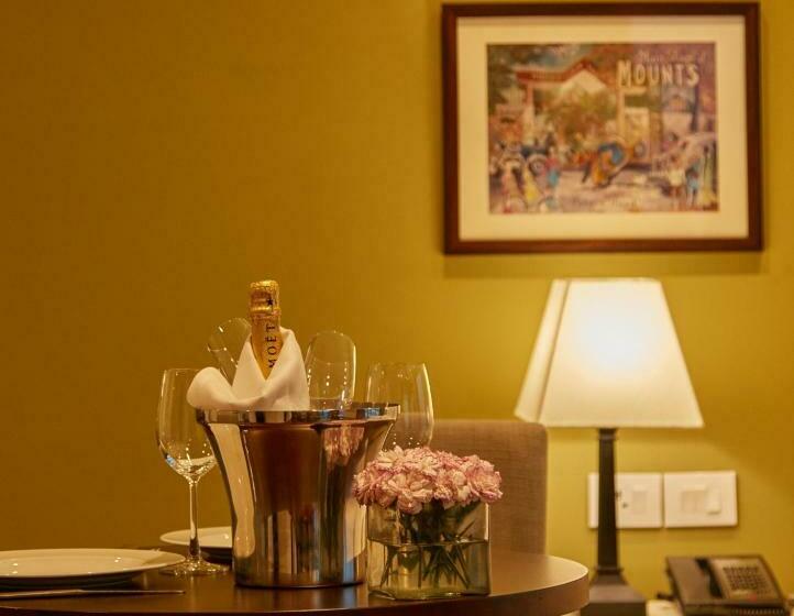 اتاق استاندارد, The Waverly Hotel & Residences