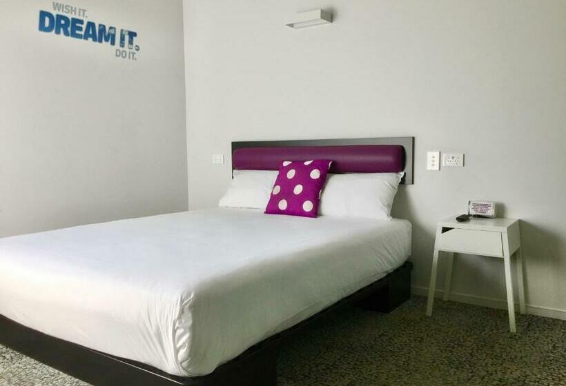 غرفة قياسية لذوى الاحتياجات الخاصة, Lylo Christchurch