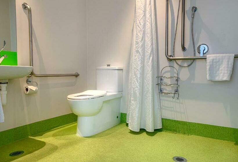 غرفة قياسية لذوى الاحتياجات الخاصة, Lylo Christchurch