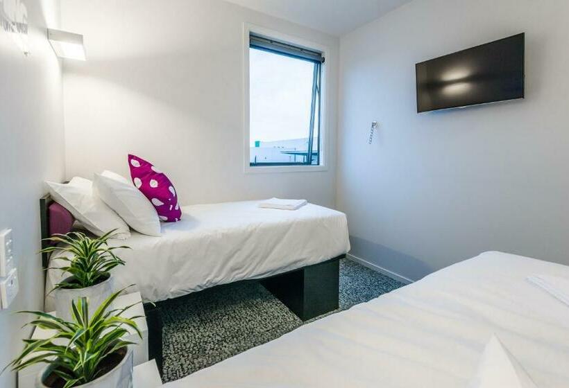 غرفة قياسية, Lylo Christchurch