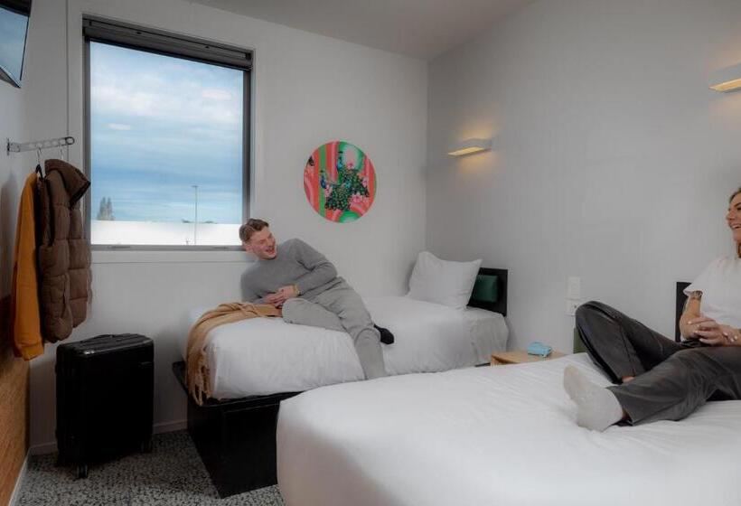 غرفة قياسية, Lylo Christchurch