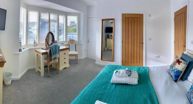 スーペリアールーム, Avon Beach Bed & Breakfast