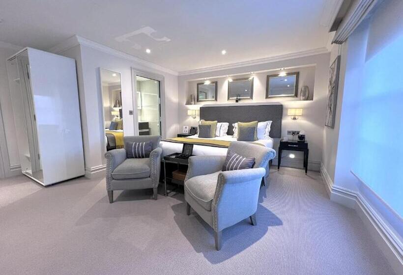 스탠다드 룸 킹사이즈 침대, Tavistock House