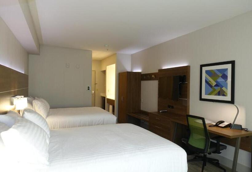 Номер Стандарт Адаптированный для Инвалидов, Holiday Inn Express & Suites Brentwood By Ihg