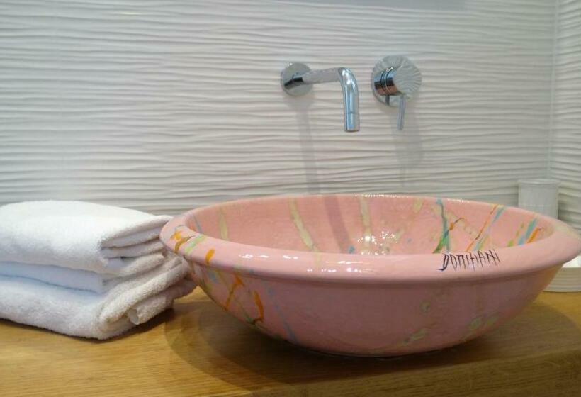 اتاق استاندارد با چشم‌انداز باغ, Ideale