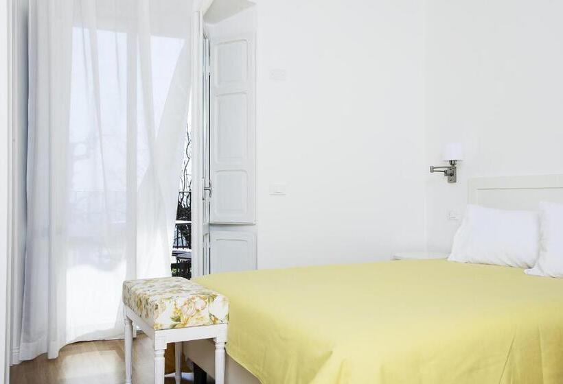 اتاق سوپریور با بالکن, Ideale