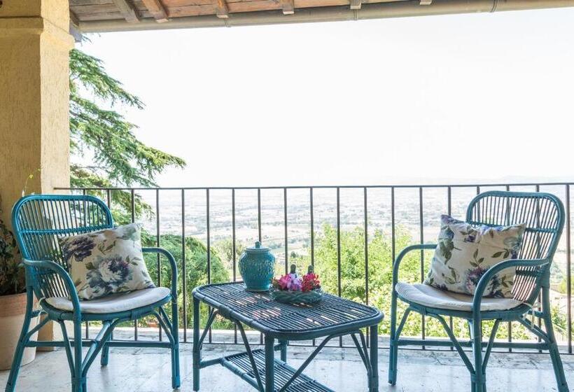 اتاق استاندارد با بالکن و چشم‌انداز باغ, Ideale