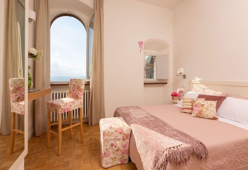 اتاق استاندارد با چشم‌انداز باغ, Ideale