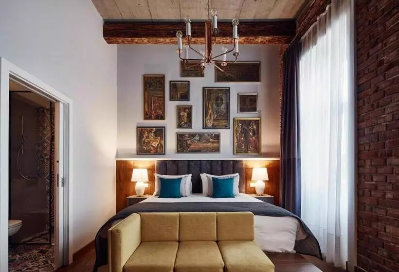 キングサイズベッドのスタンダードルーム, Indigo Krakow   Old Town, An Ihg