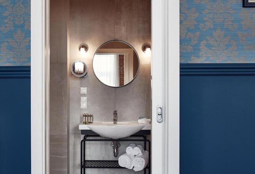 스탠다드 룸 킹사이즈 침대, Indigo Krakow Old Town, An Ihg