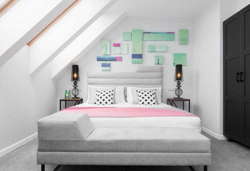 장애인을 위한 스탠다드 룸, Indigo Krakow Old Town, An Ihg