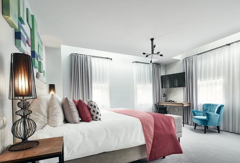 Номер Премиум, Indigo Krakow   Old Town, An Ihg
