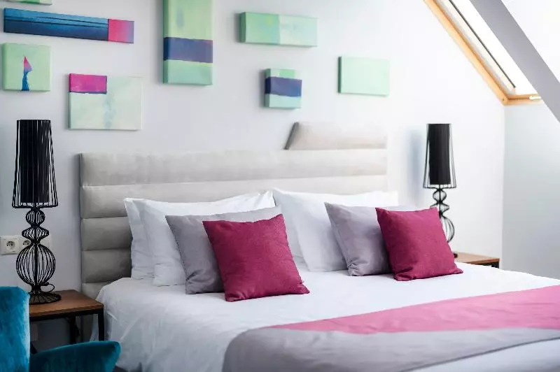 キングサイズベッドのスイートルーム, Indigo Krakow   Old Town, An Ihg