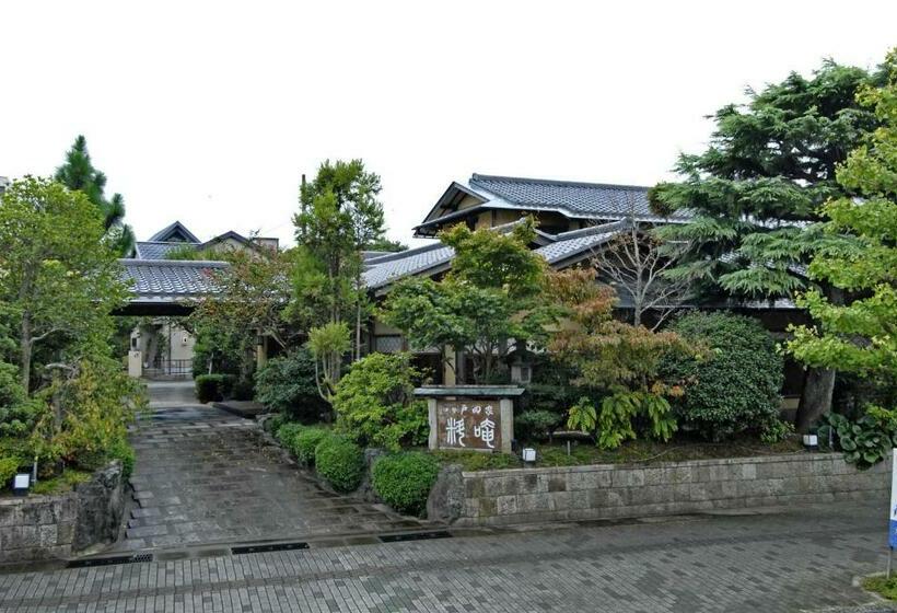 חדר סטנדרט לארבעה, Ise Todaya Ryoan