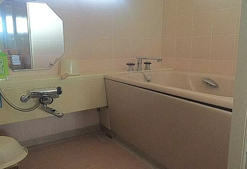 スタンダード4人部屋, Ise Todaya Ryoan