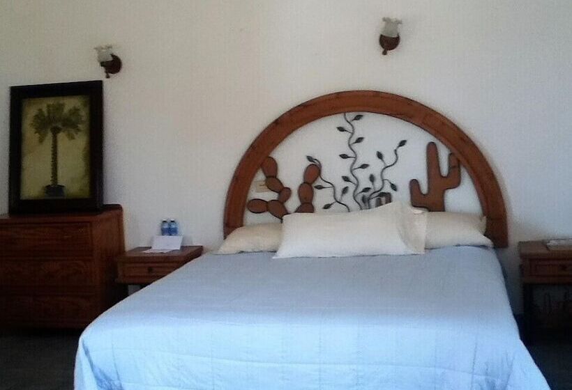 سوییت, Joya Del Mar