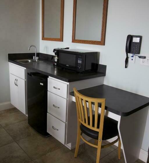 キングサイズベッドのスタンダードルーム, The Citrus On The Lake