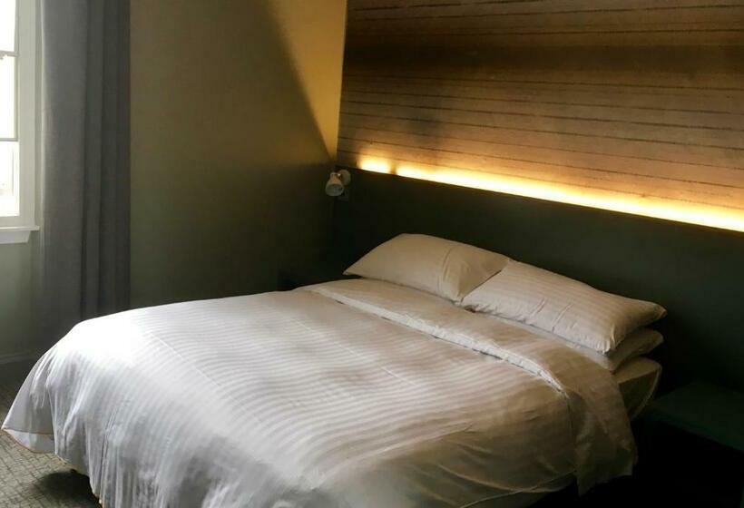 Стандартный Номер Кровать Кинг, Kings Arms