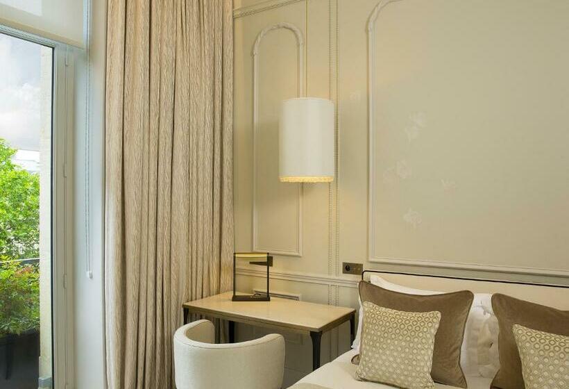 クラシックルーム, Le Narcisse Blanc