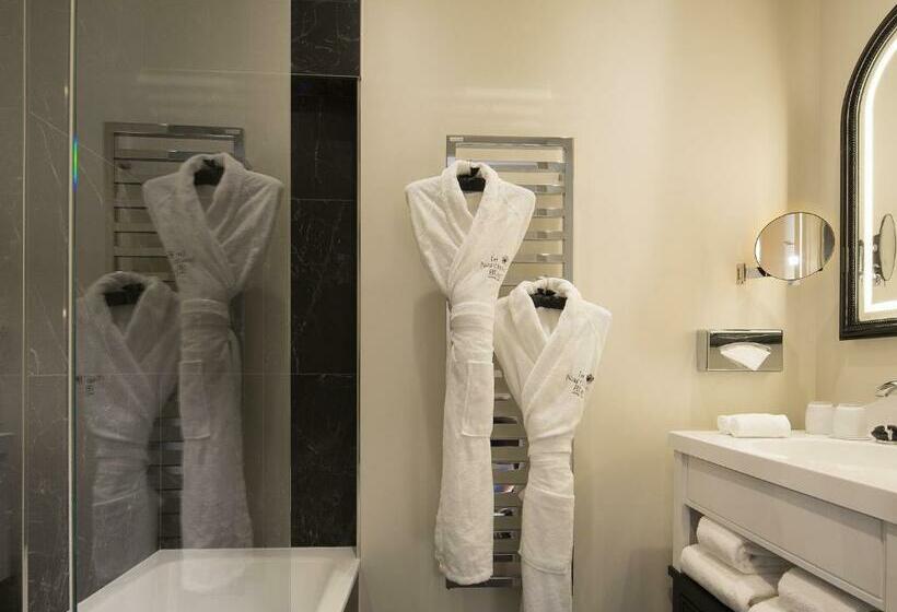 スーペリアールーム, Le Narcisse Blanc