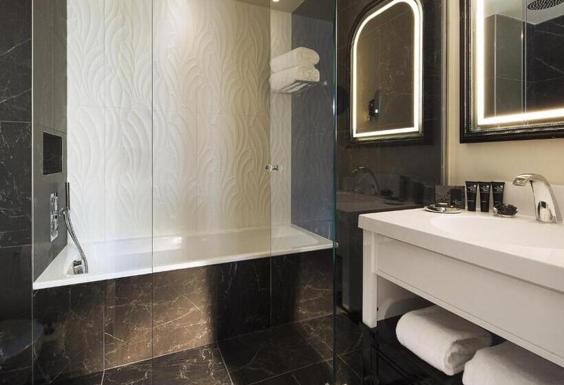 エクゼクティブルーム, Le Narcisse Blanc