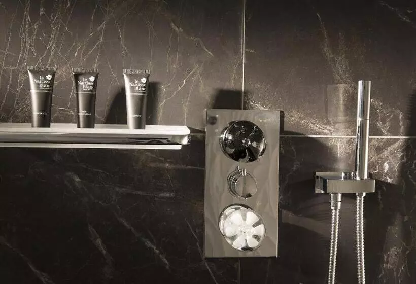 Junior Suite, Le Narcisse Blanc