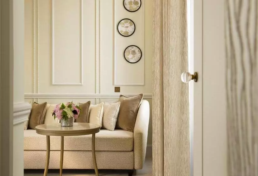 Junior Suite, Le Narcisse Blanc