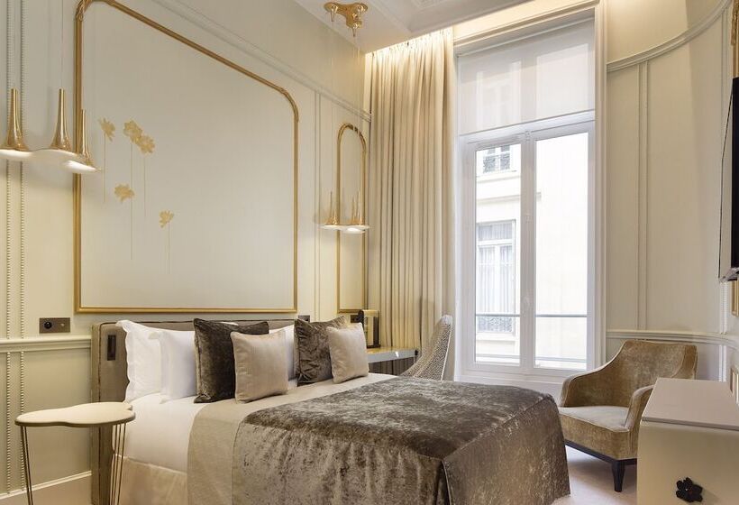 スーペリアールーム, Le Narcisse Blanc