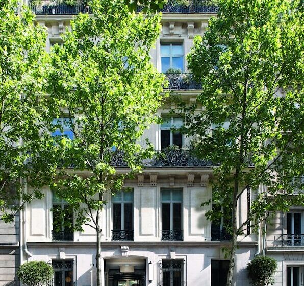 デラックスルーム, Le Narcisse Blanc