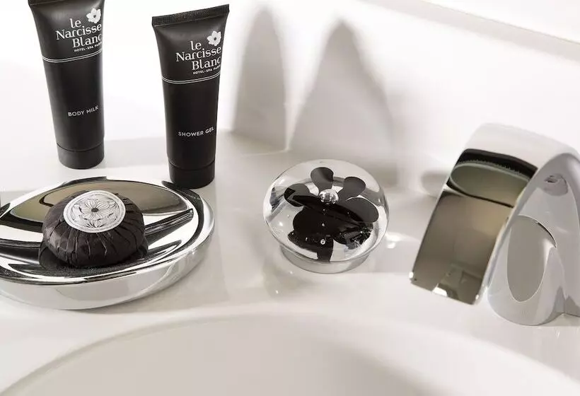 Chambre Deluxe, Le Narcisse Blanc