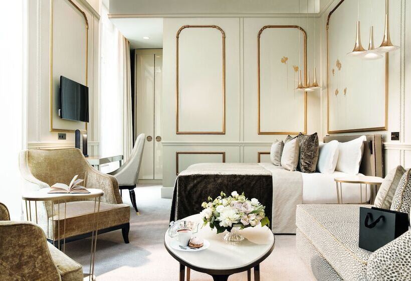 エクゼクティブルーム, Le Narcisse Blanc