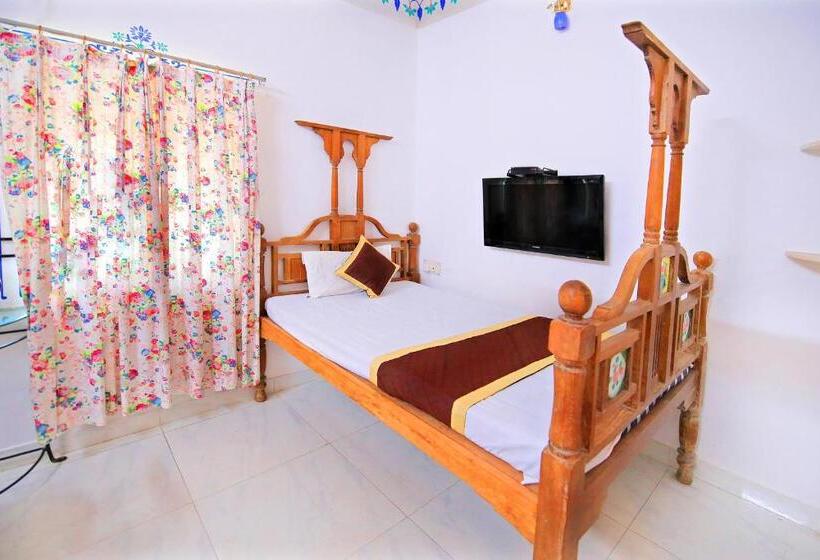 Chambre Triple Standard, Panorama Guest House