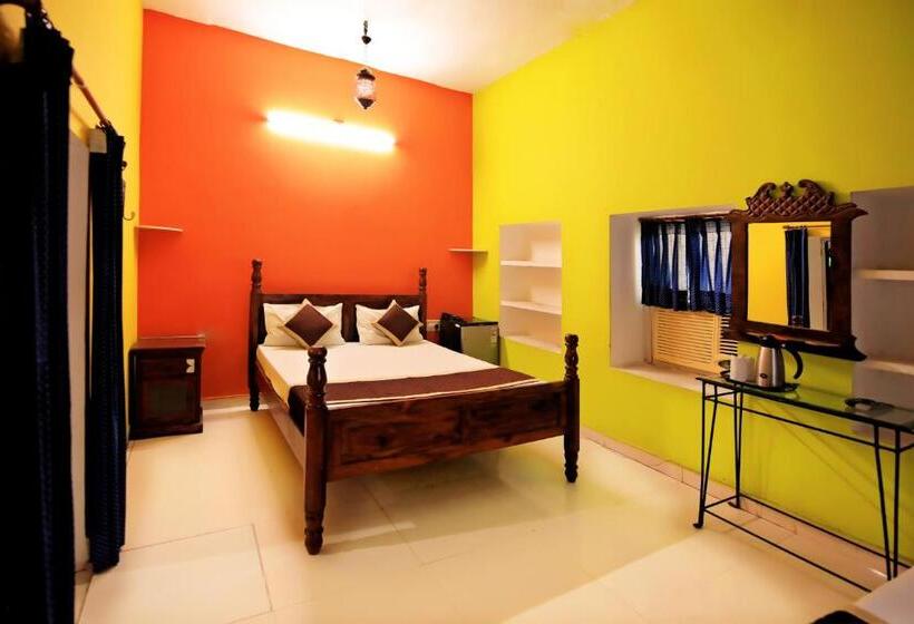 Chambre Familiale, Panorama Guest House