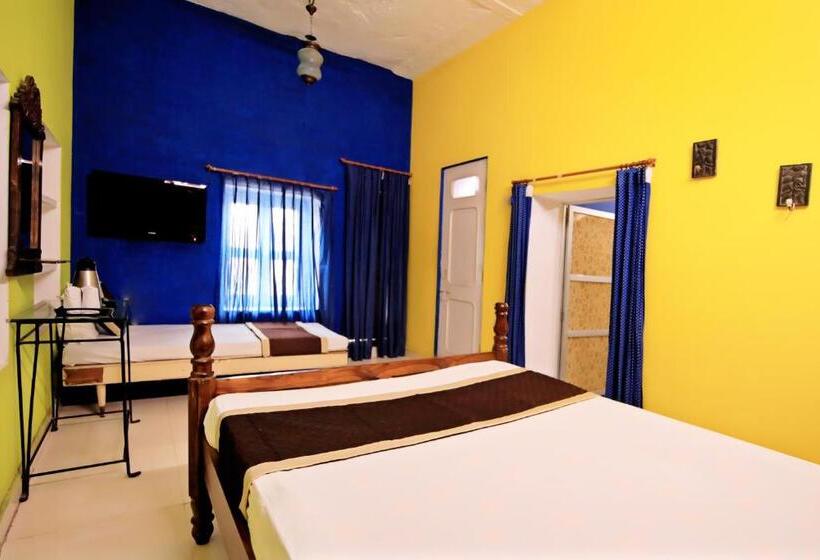 Chambre Familiale, Panorama Guest House