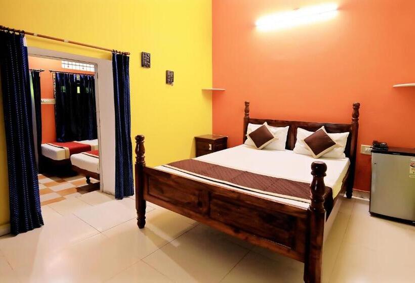 Chambre Familiale, Panorama Guest House